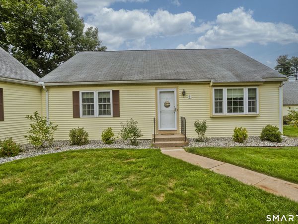 1 Strathmore , Unit 1, Suffield, CT 06078