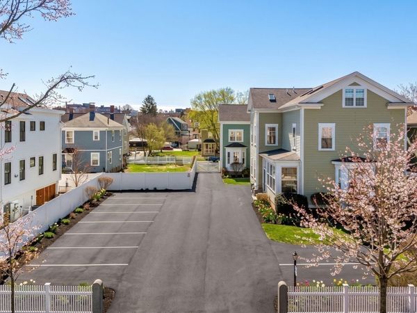 121 E Cottage St, Unit U-4, Boston, MA 02125