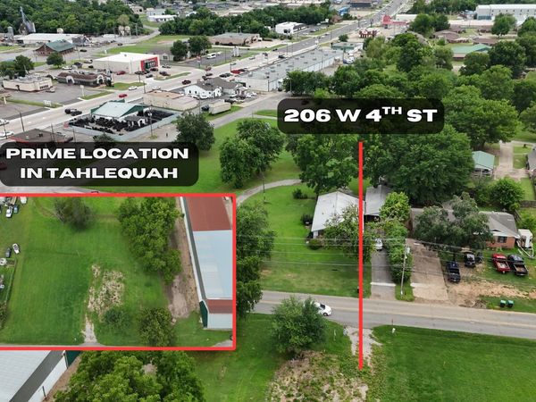 206 W 4th Street , Tahlequah, OK 74464