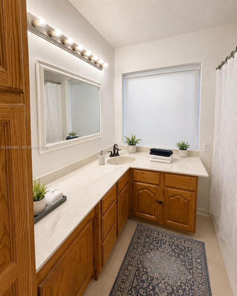 204 SW 7th Ave, Hallandale Beach, FL 33009 Photo