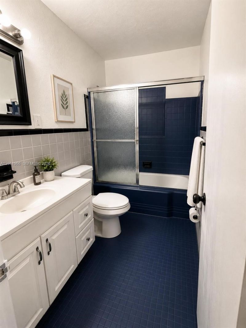 204 SW 7th Ave, Hallandale Beach, FL 33009 Photo
