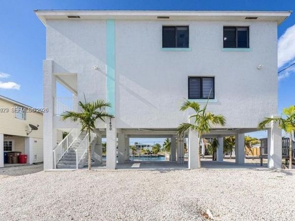 31490 Avenue F , Big Pine, FL 33043