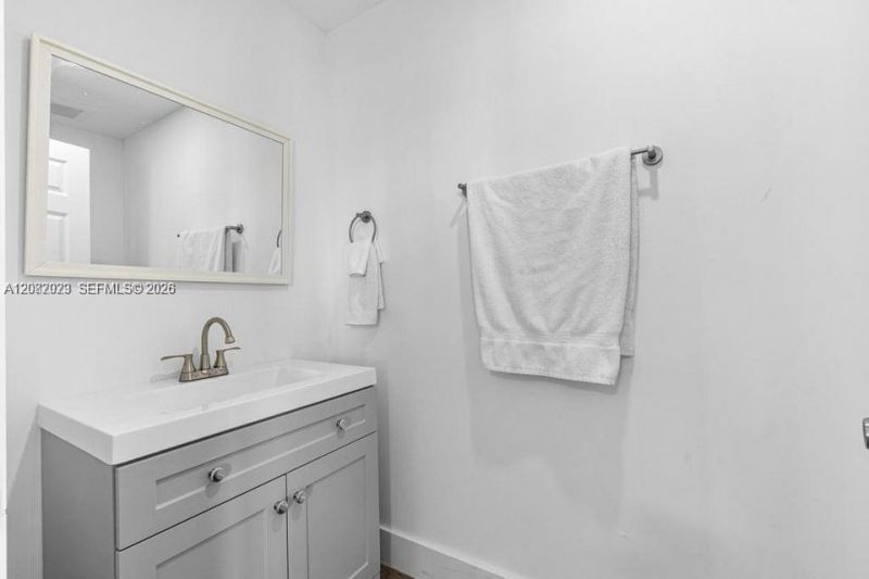 31490 Avenue F, Big Pine Key, FL 33043 Photo