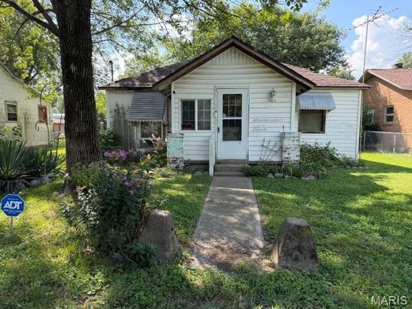 105 N Benton , Morehouse, MO 63868