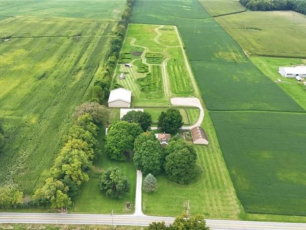 185 S Valley Road, Xenia, OH 45385