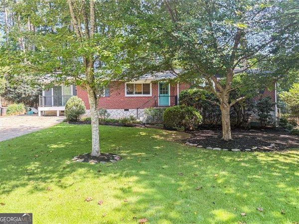 1170 N Druid Woods Court, Decatur, GA 30033