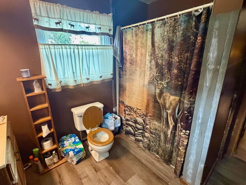 102 Vine Street E, Edison, OH 43320 Photo 11