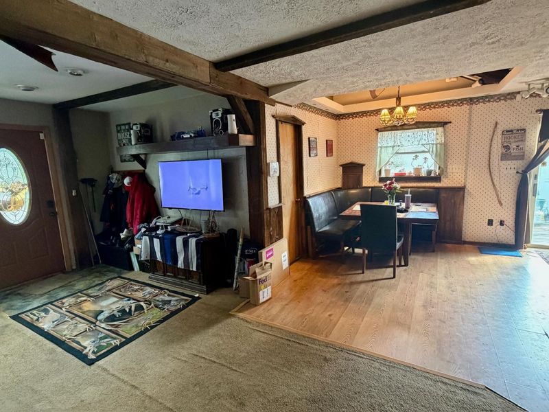 102 Vine Street E, Edison, OH 43320 Photo 6