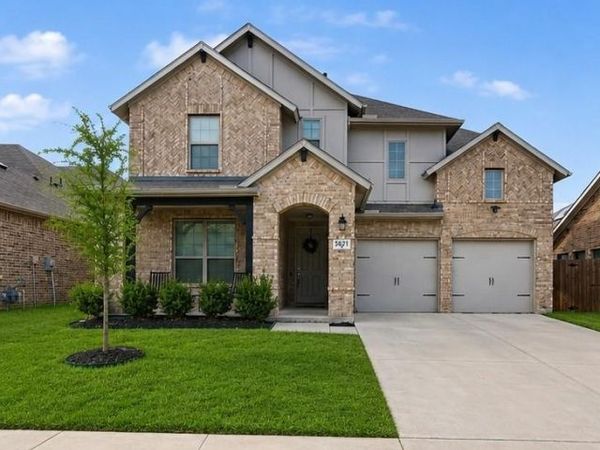 5621 Salt Springs Drive , Fort Worth, TX 76179