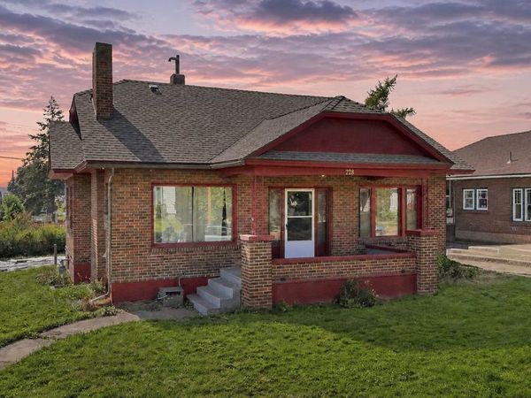 228 E GLASS Ave, Spokane, WA 99207