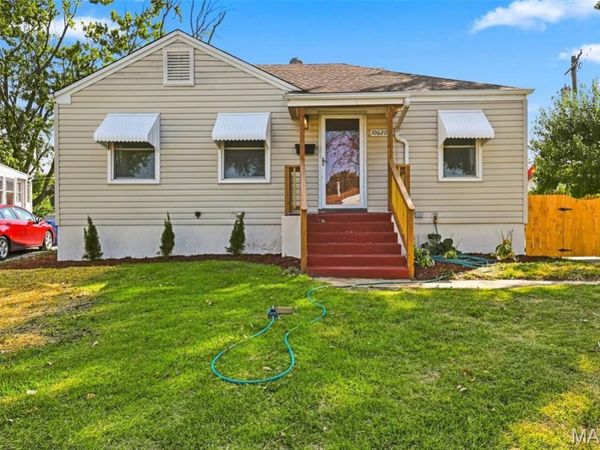 10620 Saint Stephen Lane , St Ann, MO 63074