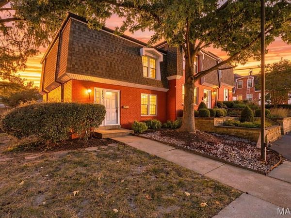 1120 Beau Jardin Court, St Louis, MO 63146