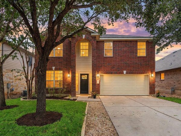 160 Wildhorse CRK , Buda, TX 78610