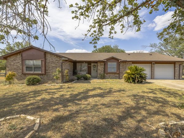 341 ORIENTE DR, Pleasanton, TX 78064