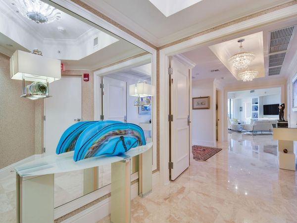 5050 N OCEAN Drive, Unit 1503, Singer Island, FL 33404