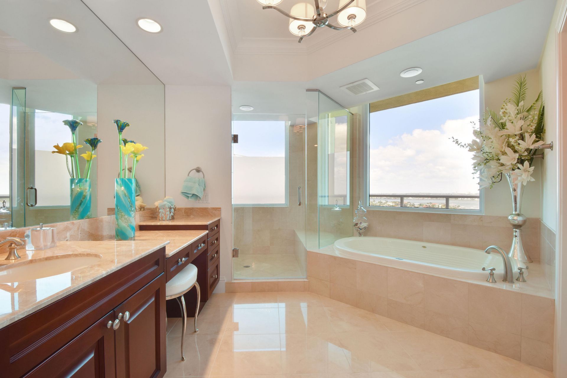 5050 N Ocean Drive, Unit 1503, Singer Island, FL 33404 Photo
