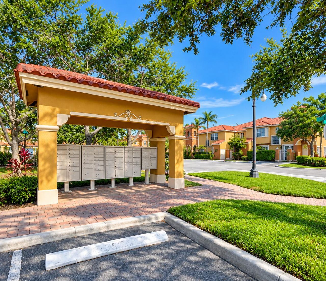 906 SW 143rd Avenue, Unit 2005, Pembroke Pines, FL 33027 Photo