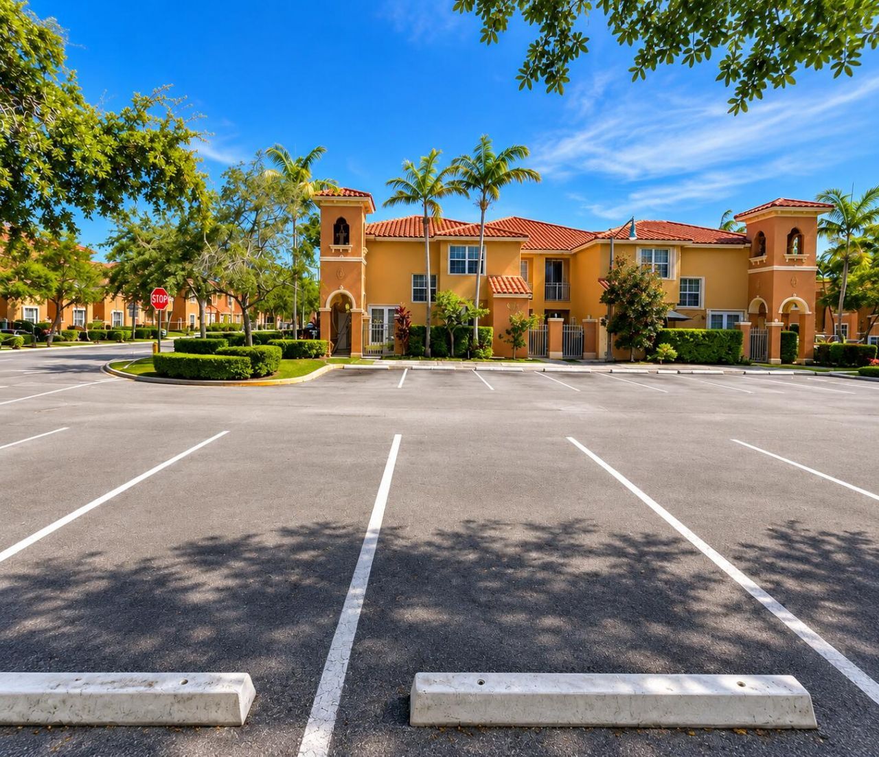 906 SW 143rd Avenue, Unit 2005, Pembroke Pines, FL 33027 Photo