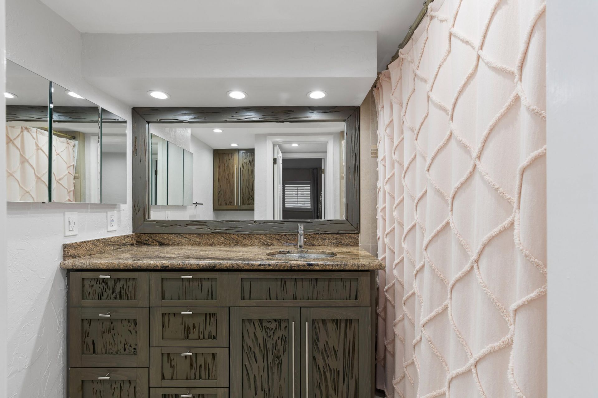 1001 E Camino Real, Unit 2030, Boca Raton, FL 33432 Photo