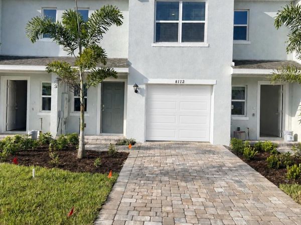8172 COBBLESTONE Drive, Fort Pierce, FL 34945