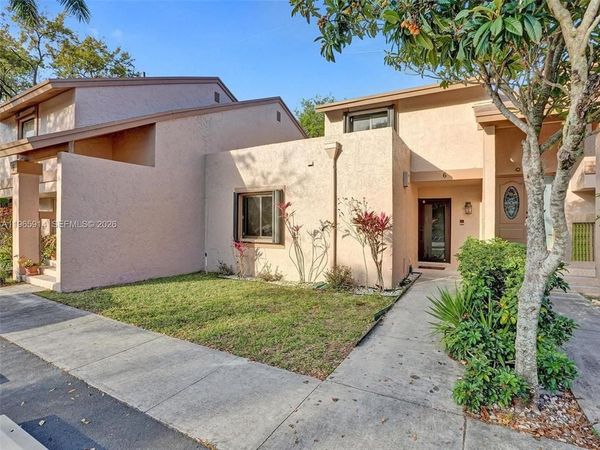 6 CHESTNUT Circle, Cooper City, FL 33026