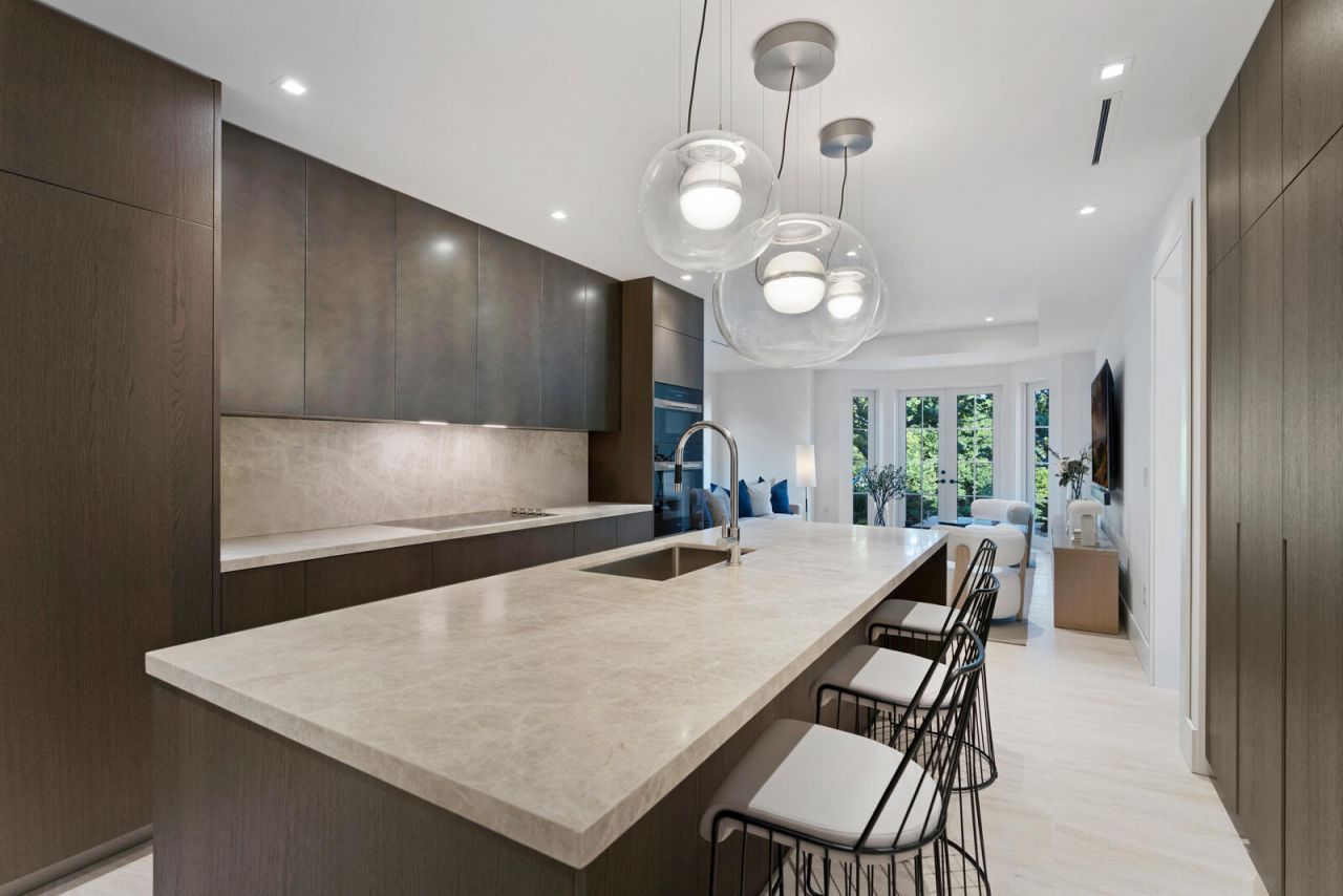 2219 Ibis Isle Road E, Palm Beach, FL 33480 Photo