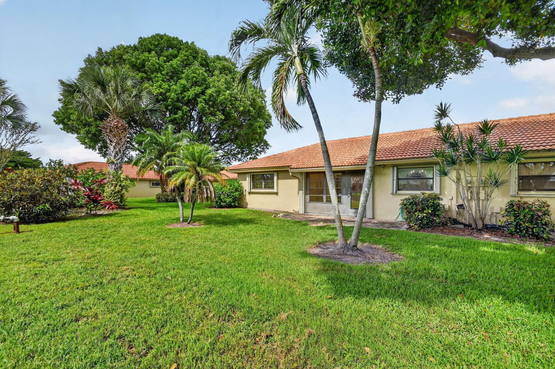 9930 Frangipani Tree Way, Unit B, Boynton Beach, FL 33436 Photo