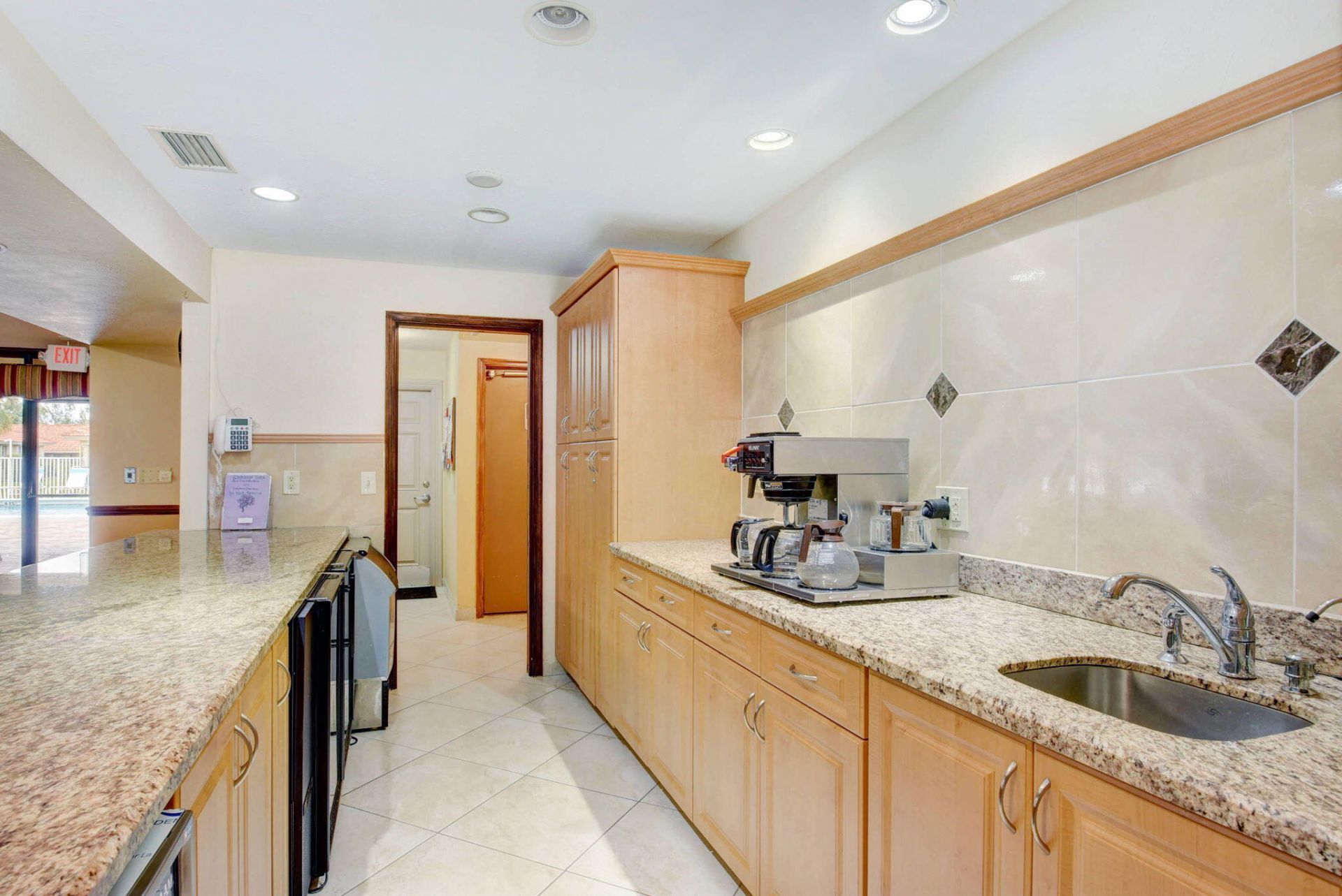 9930 Frangipani Tree Way, Unit B, Boynton Beach, FL 33436 Photo