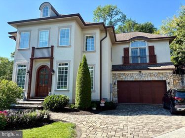 2324 N QUEBEC STREET, ARLINGTON, VA 22207