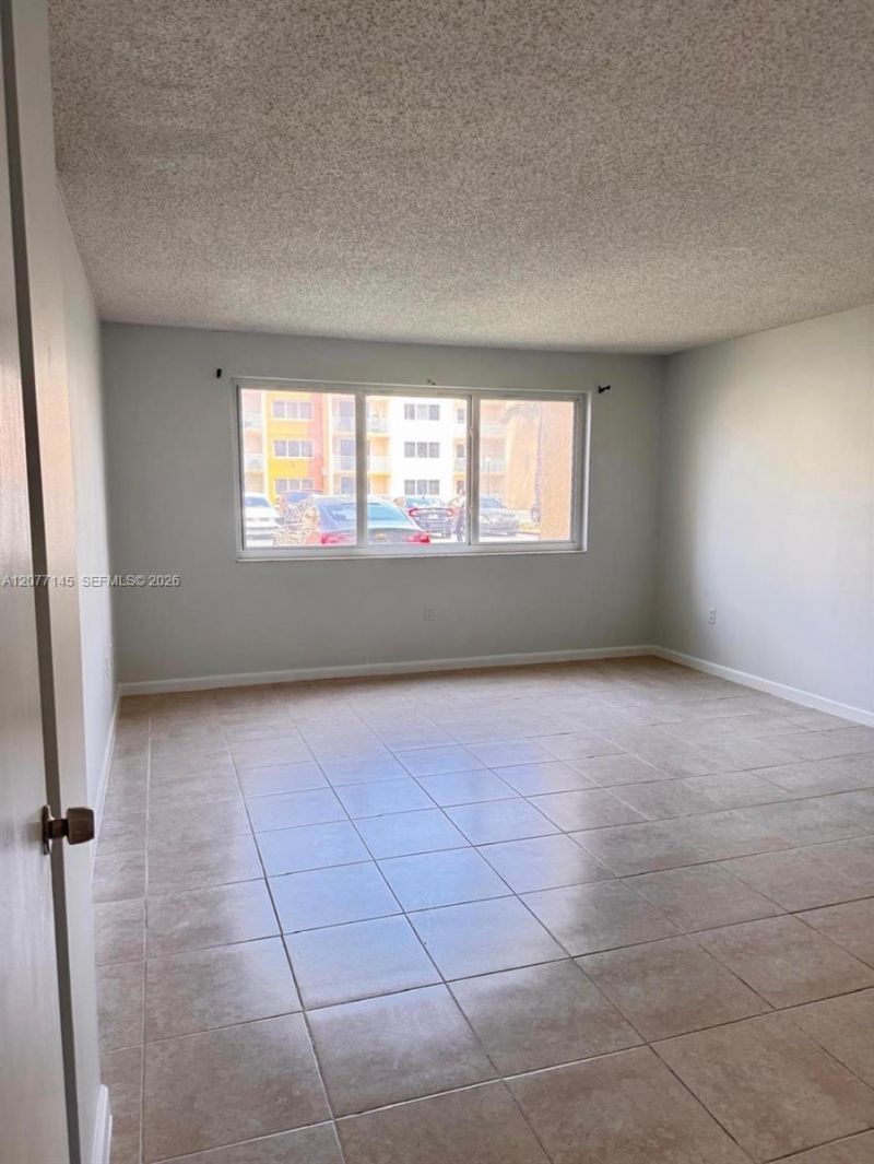 6960 Miami Gardens Dr , Unit 2-225, Hialeah, FL 33015 Photo