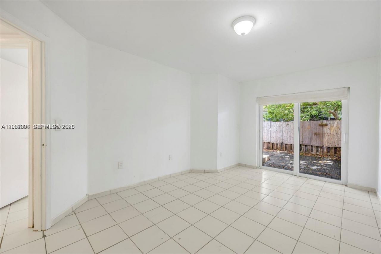 8421 SW 209th St, Unit 8421, Cutler Bay, FL 33189 Photo