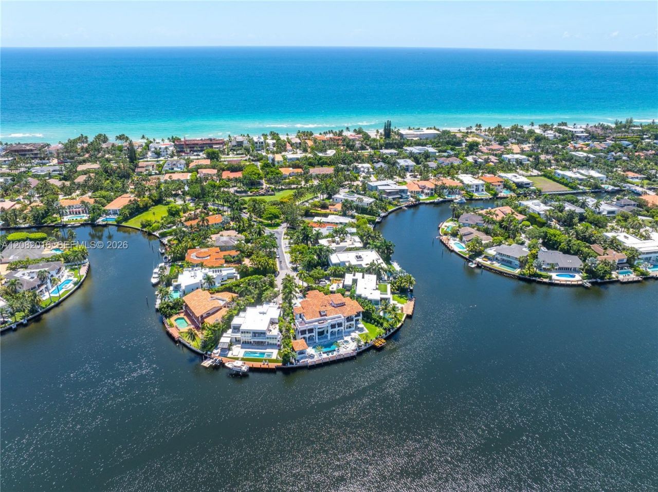 498 N Parkway Pkwy , Golden Beach, FL 33160 Photo