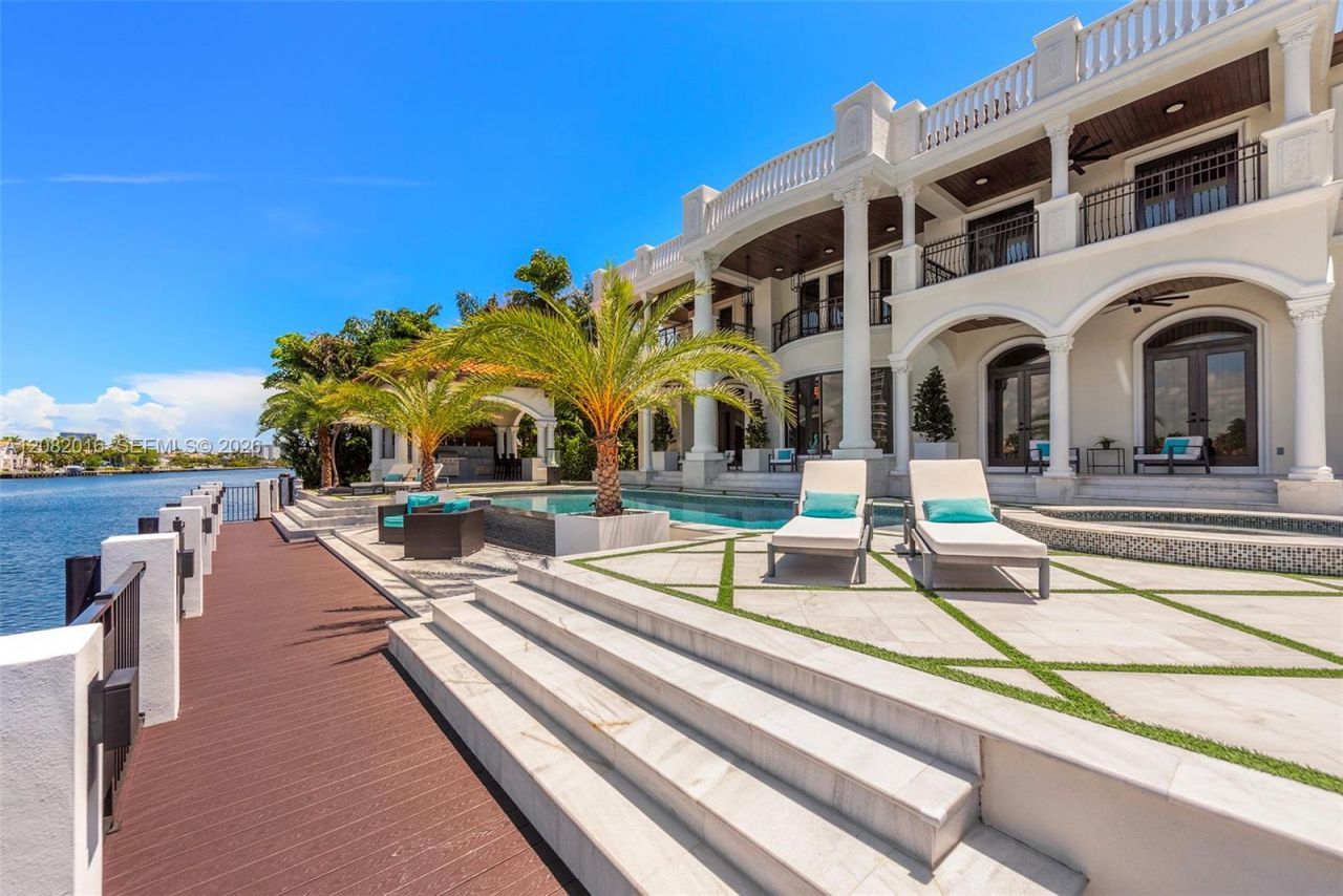 498 N Parkway Pkwy , Golden Beach, FL 33160 Photo