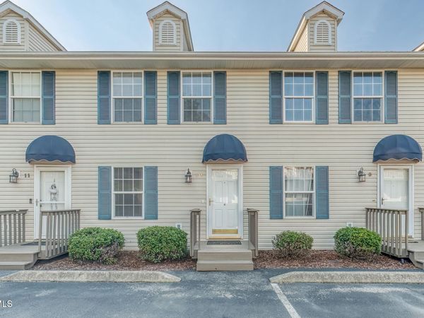 10 Pepper Ridge Court, Unit 10, Gray, TN 37615