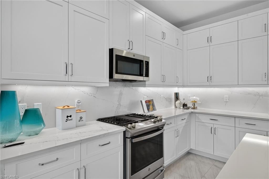 20390 Fair Oak Ln , Estero, FL 33928 Photo