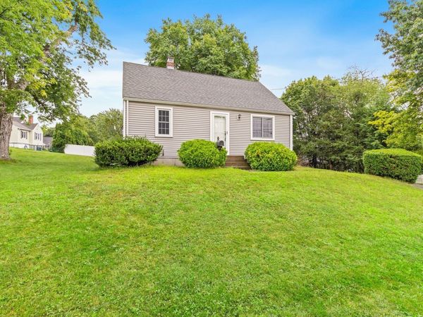 51 Ridge Rd, Marlborough, MA 01752