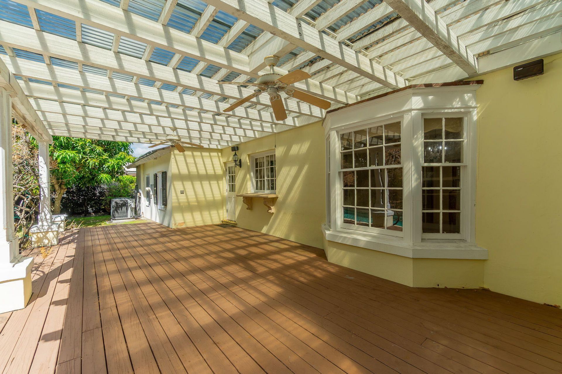 210 Belmonte Road, West Palm Beach, FL 33405 Photo
