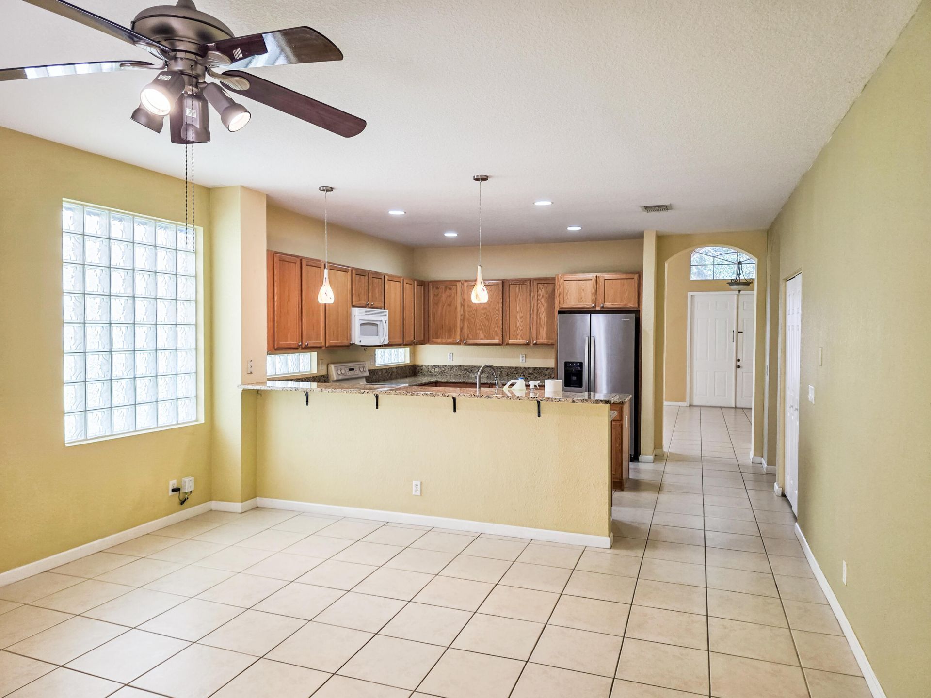 873 Gazetta Way, West Palm Beach, FL 33413 Photo