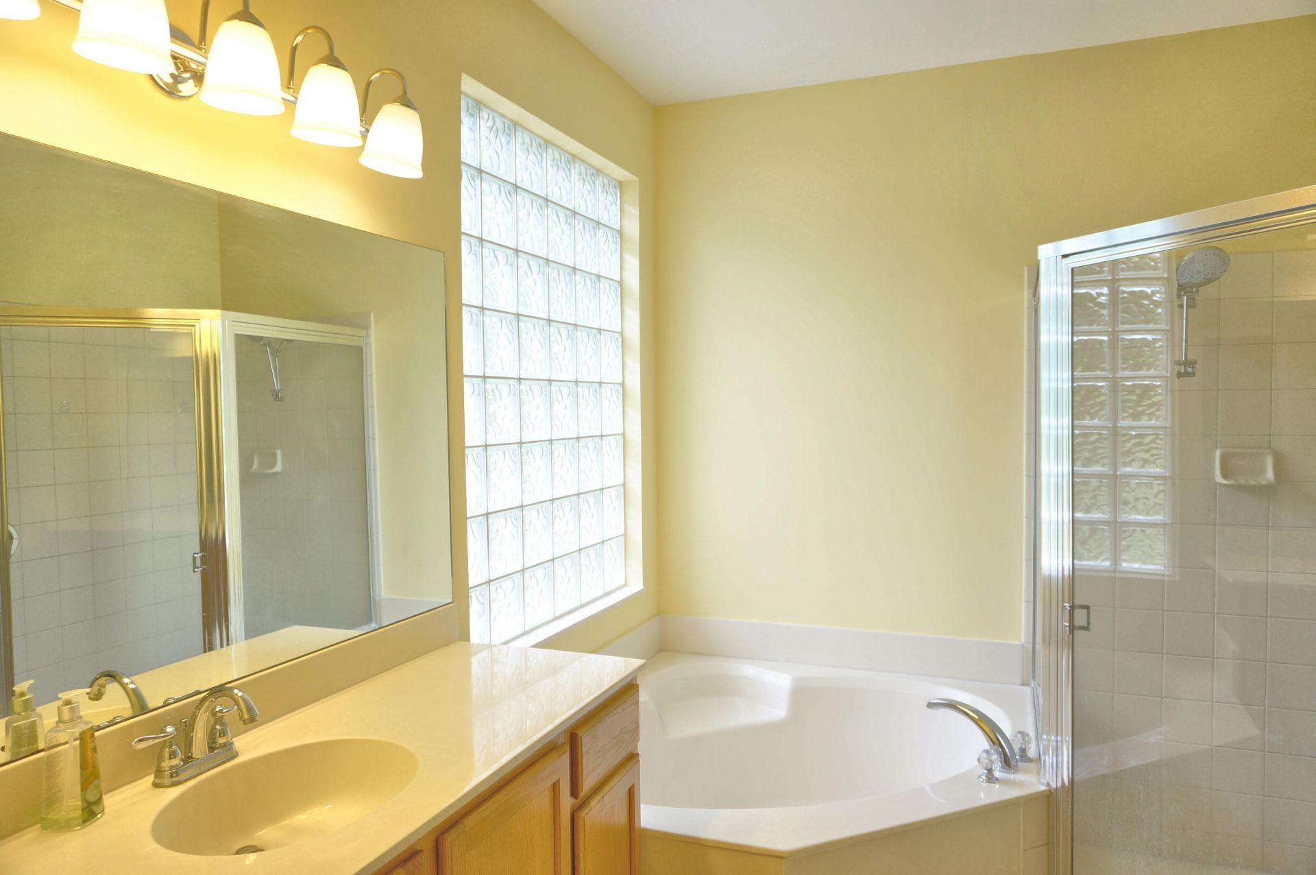 873 Gazetta Way, West Palm Beach, FL 33413 Photo