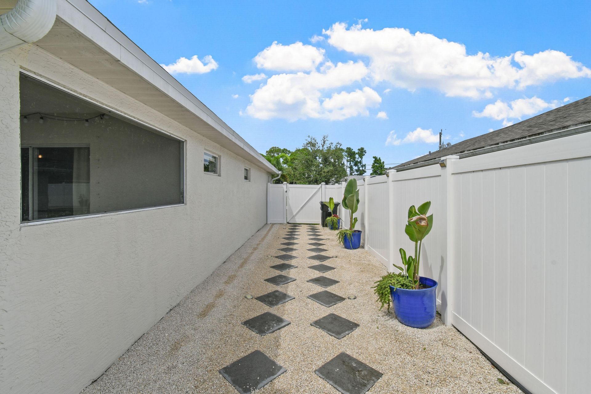 1718 SW Penrose Avenue, Port Saint Lucie, FL 34953 Photo