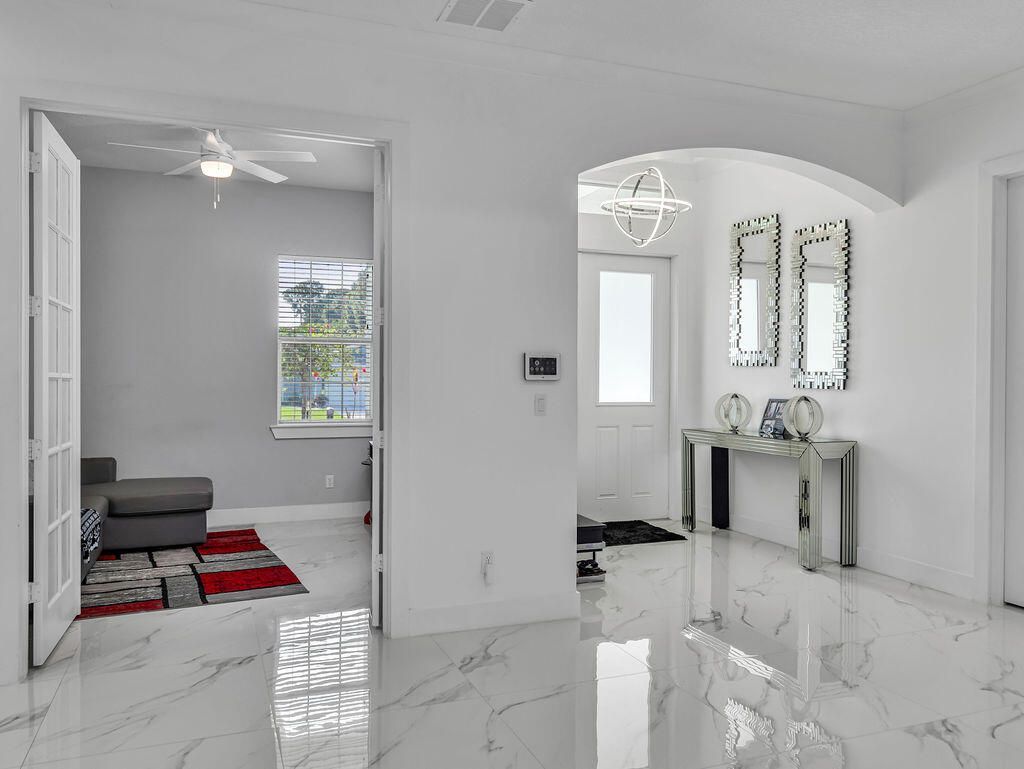 2910 SW Sterling Street, Port Saint Lucie, FL 34953 Photo