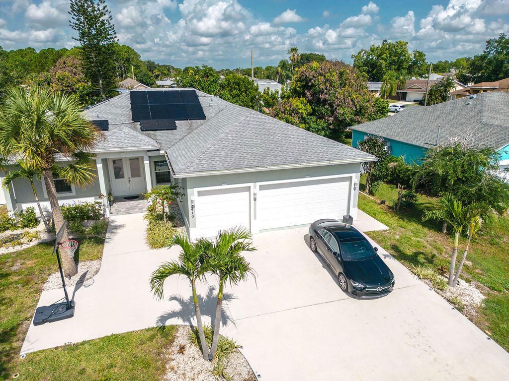 2910 SW Sterling Street, Port Saint Lucie, FL 34953 Photo