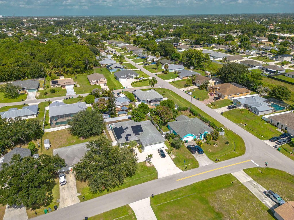 2910 SW Sterling Street, Port Saint Lucie, FL 34953 Photo