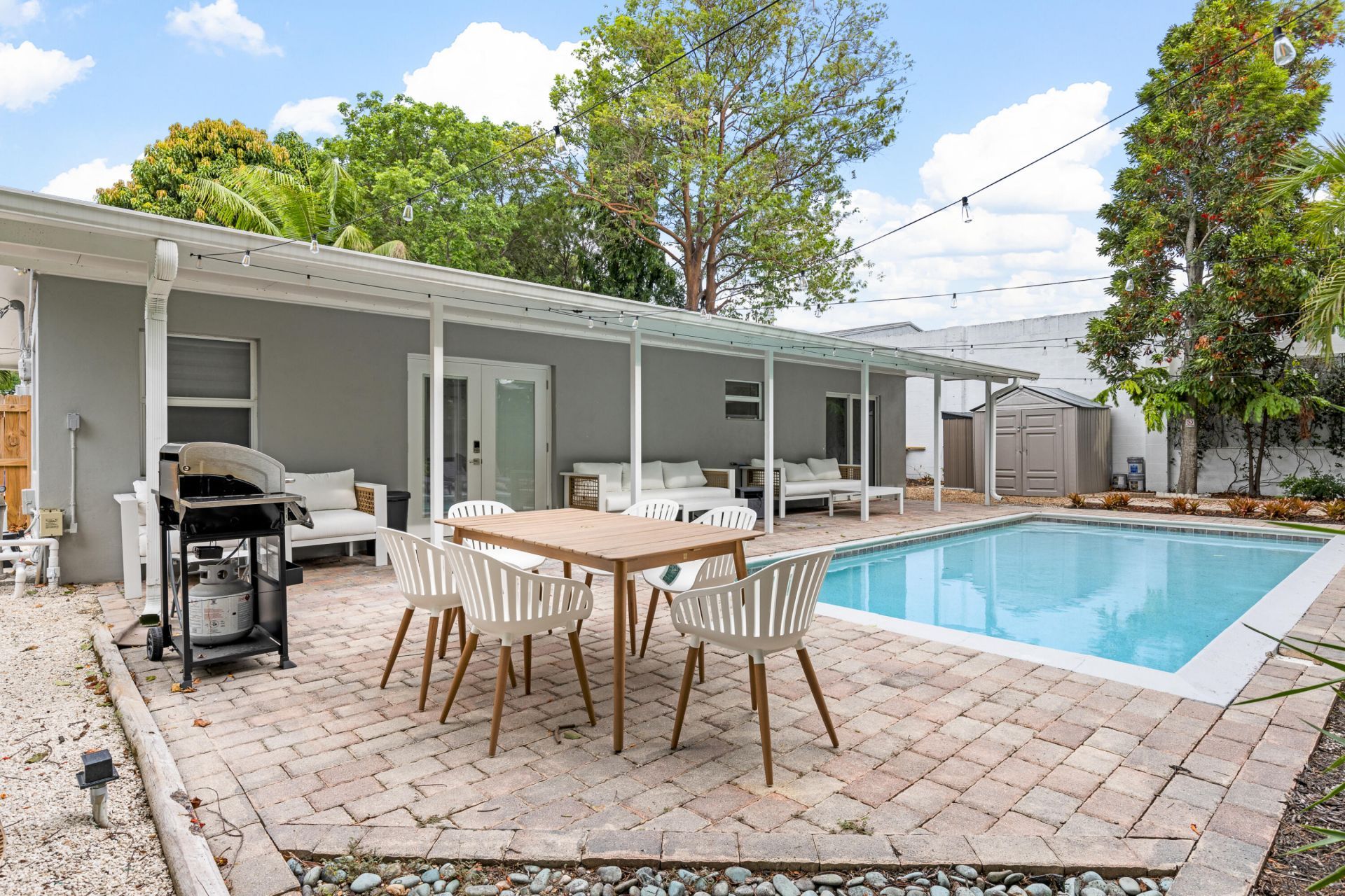 1621 NE 1st Avenue, Pompano Beach, FL 33060 Photo