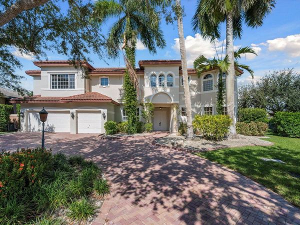6162 NW 121ST Avenue, Coral Springs, FL 33076