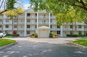 1709 Whitehall Drive, Unit 205, Davie, FL 33324 Photo