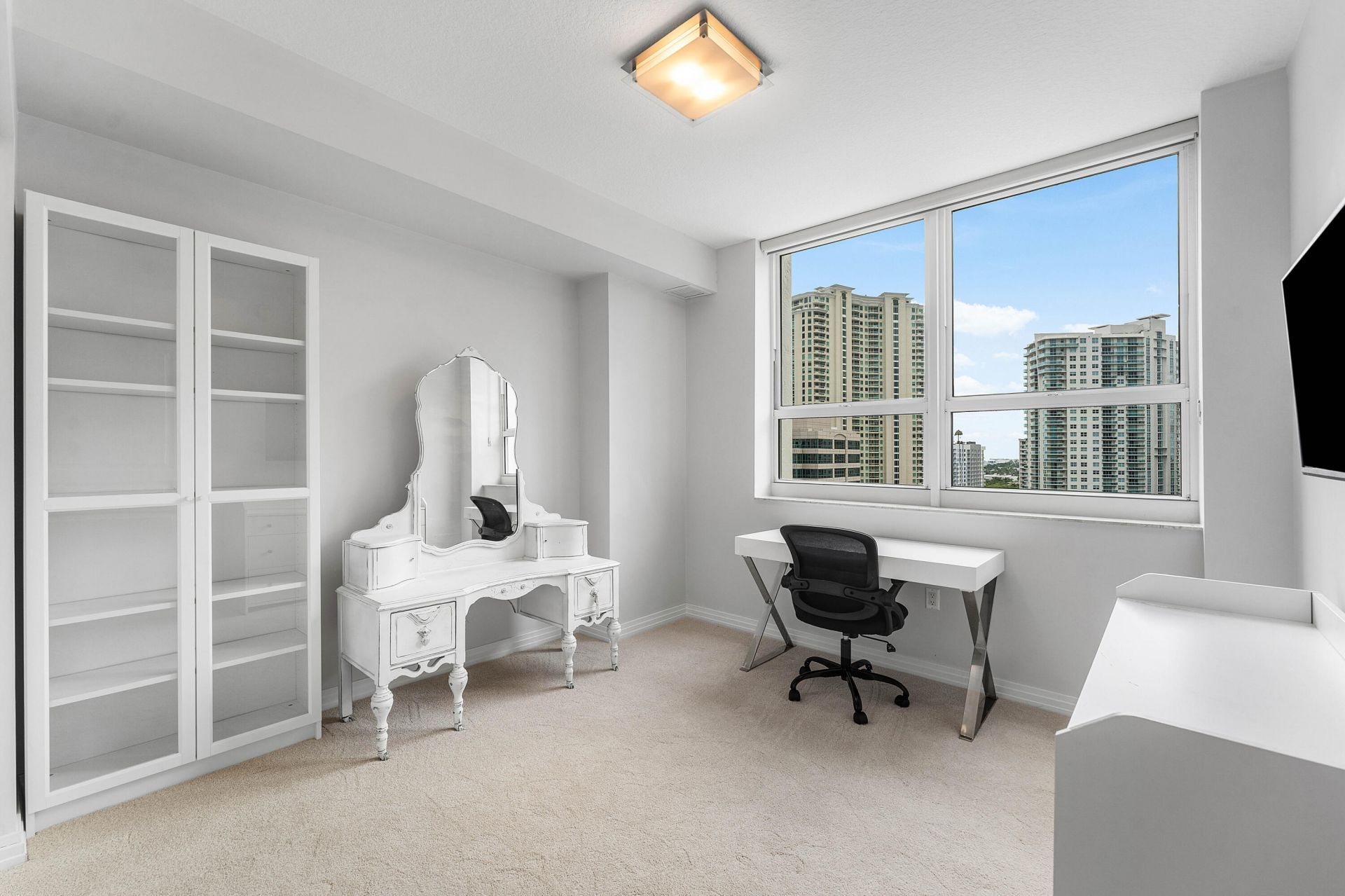 350 SE 2nd Street, Unit 1730, Fort Lauderdale, FL 33301 Photo