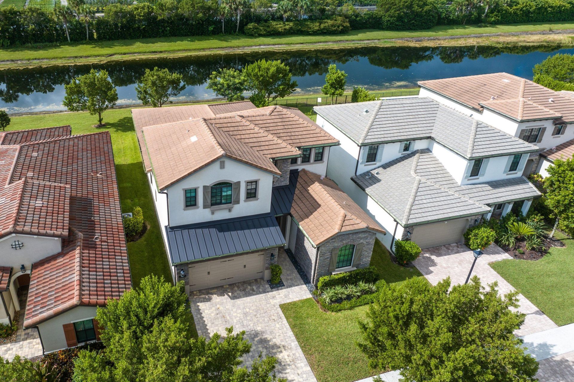 8907 Grand Prix Lane, Boynton Beach, FL 33472 Photo