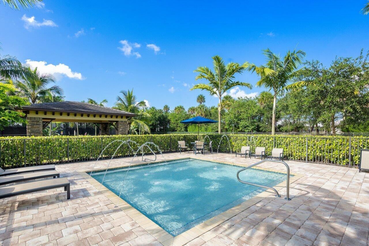 8907 Grand Prix Lane, Boynton Beach, FL 33472 Photo