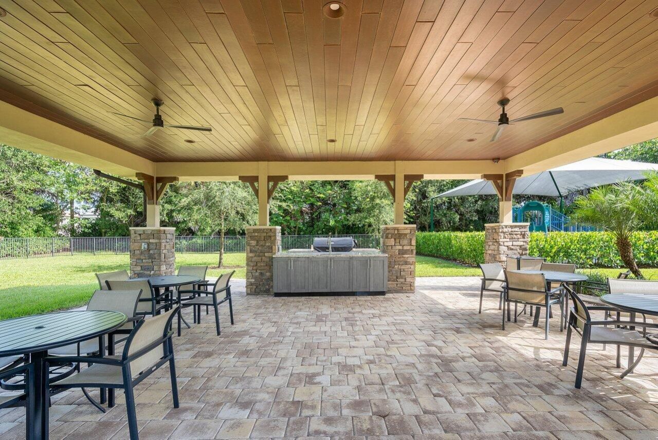 8907 Grand Prix Lane, Boynton Beach, FL 33472 Photo